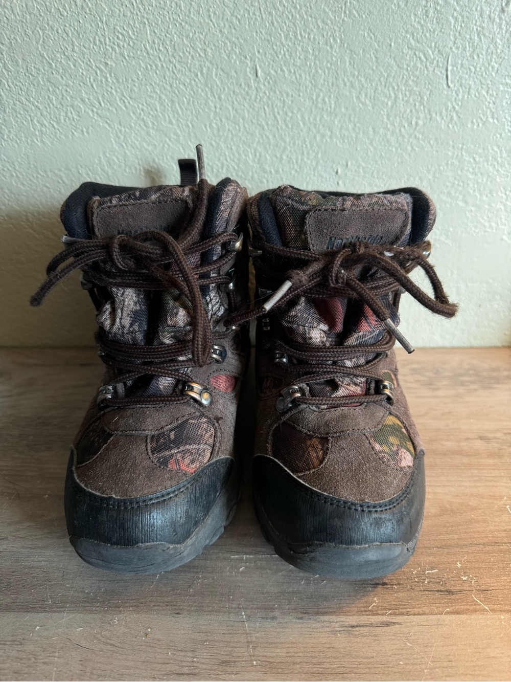 Northside Kids Brown Camouflage Accent Lace-Up Hiking Boots